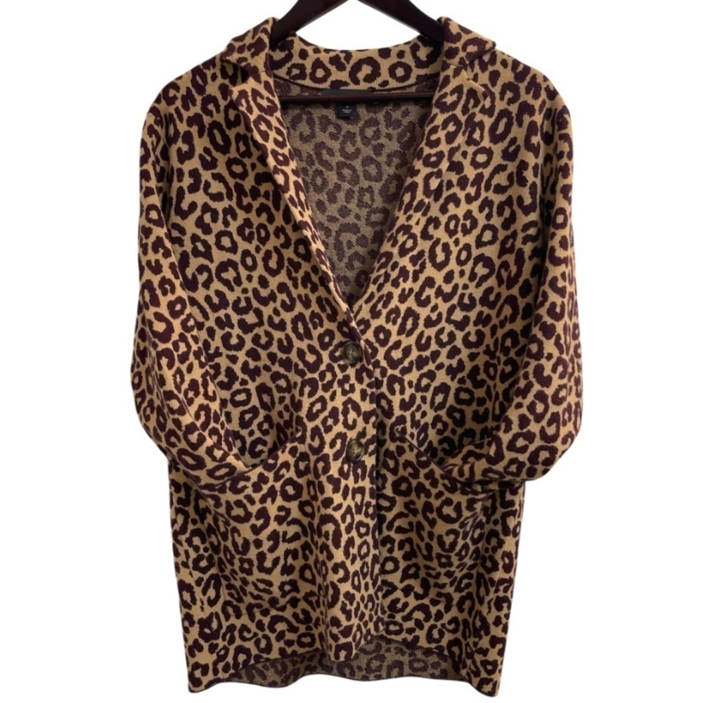 AnnTaylor Leopard Print Sweater Blazer Size Medium Button Closure